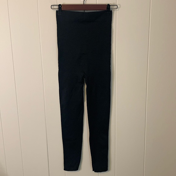 BLANQI Black Highwaist Everyday Leggings Size Small - Picture 2 of 7